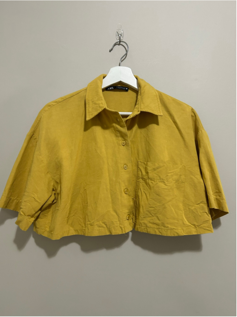 Women's Mustard Button Down Crop Shirt Size XS